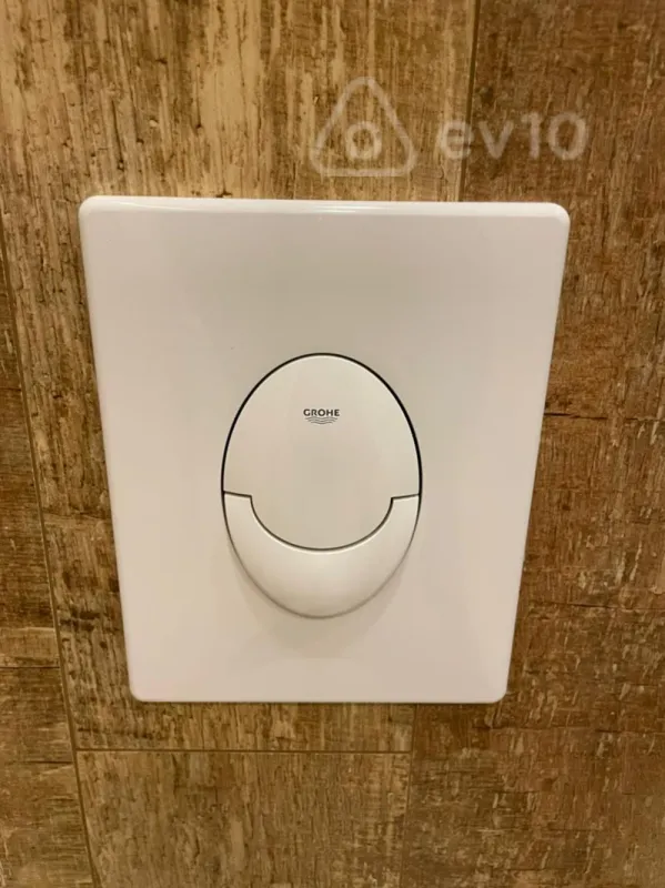 Kirayə verilir 2 otaqlı yeni tikili 65 m²