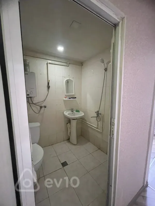 Kirayə verilir 1 otaqlı köhnə tikili 35 m²