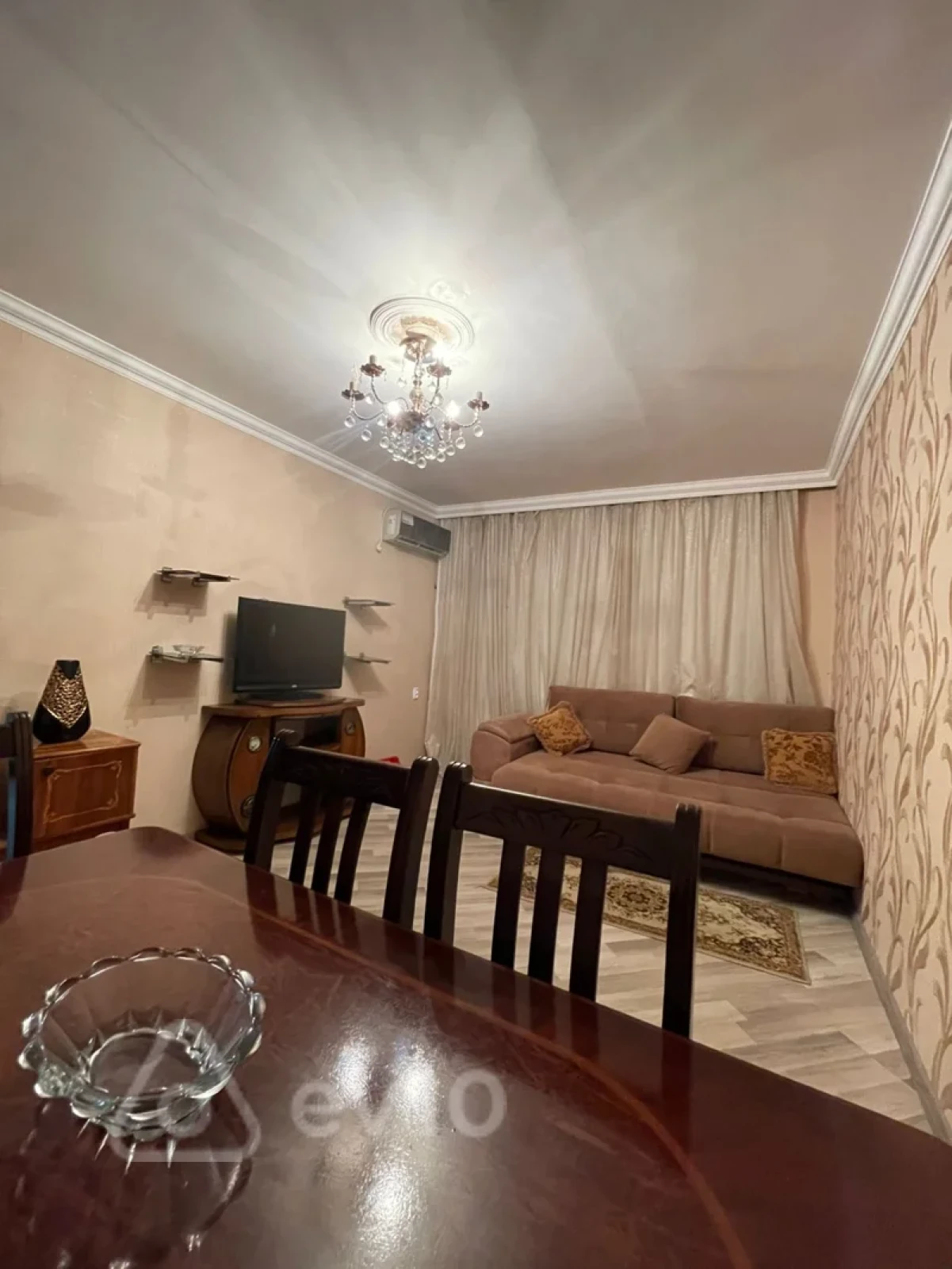 Kirayə verilir 1 otaqlı köhnə tikili 35 m²