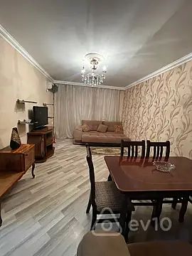 Kirayə verilir 1 otaqlı köhnə tikili 35 m²