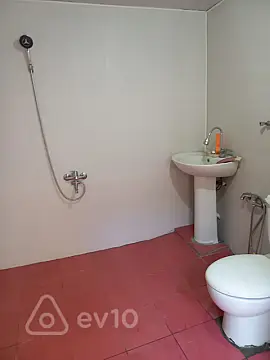 Kirayə verilir 1 otaqlı həyət evi 40 m²