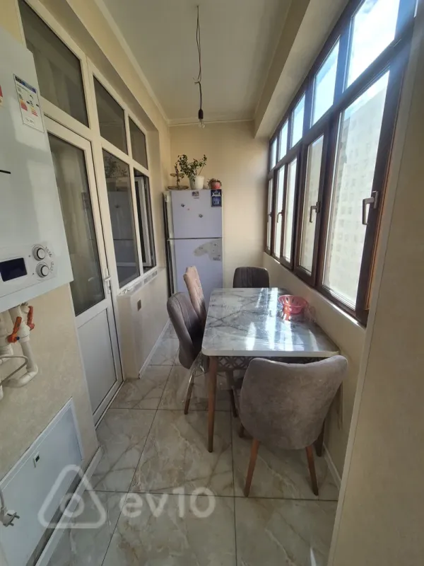 Kirayə verilir 3 otaqlı yeni tikili 120 m²