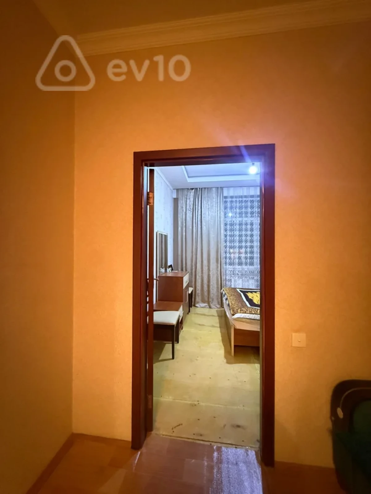 Kirayə verilir 3 otaqlı yeni tikili 95 m²