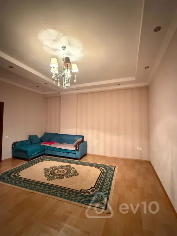 Kirayə verilir 3 otaqlı yeni tikili 95 m²