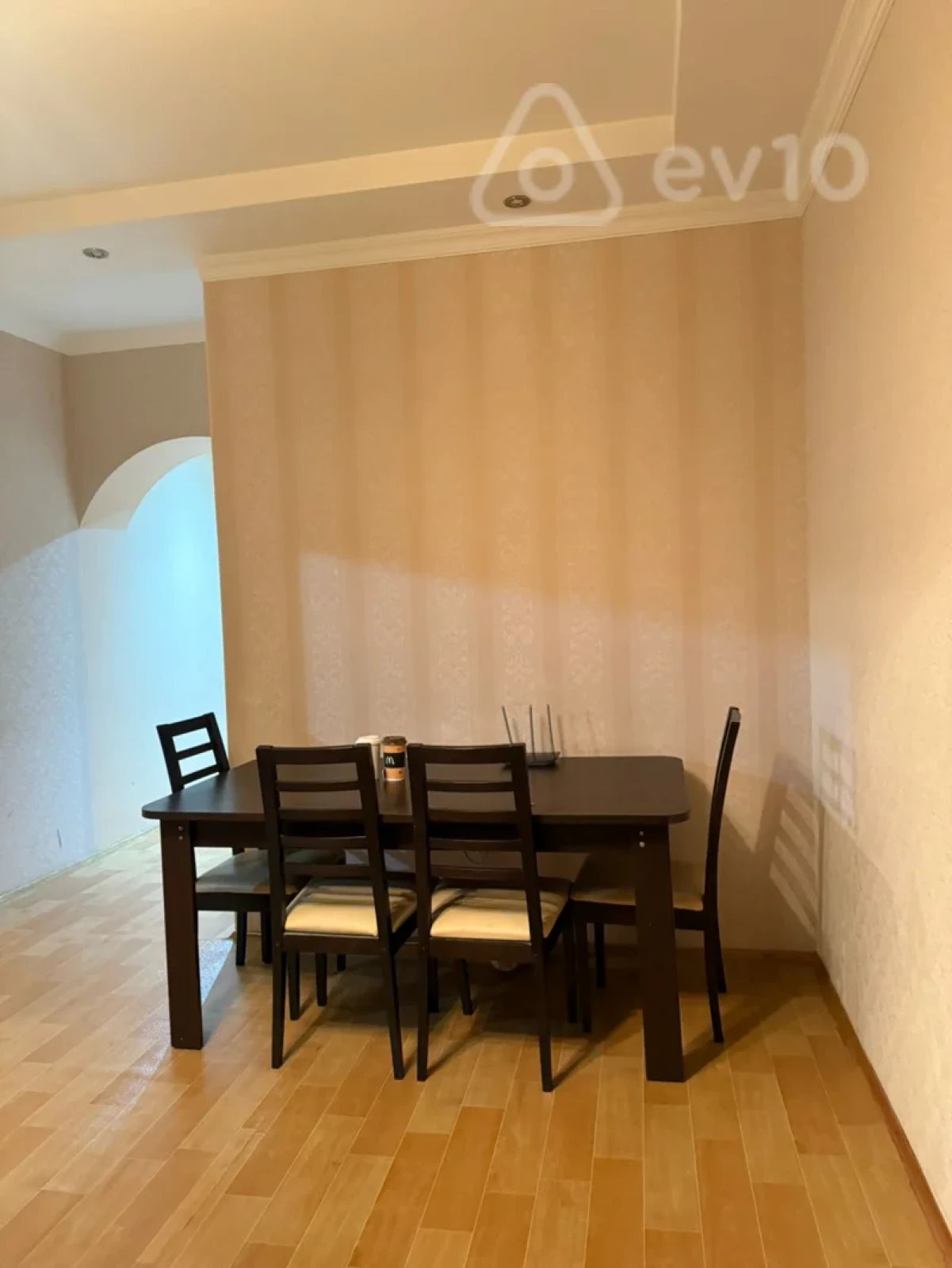 Kirayə verilir 3 otaqlı yeni tikili 95 m²