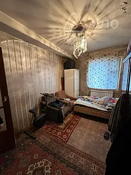 Kirayə verilir 3 otaqlı köhnə tikili 80 m²