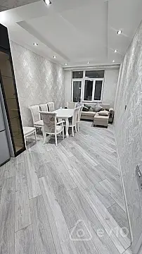 Kirayə verilir 3 otaqlı yeni tikili 82 m²
