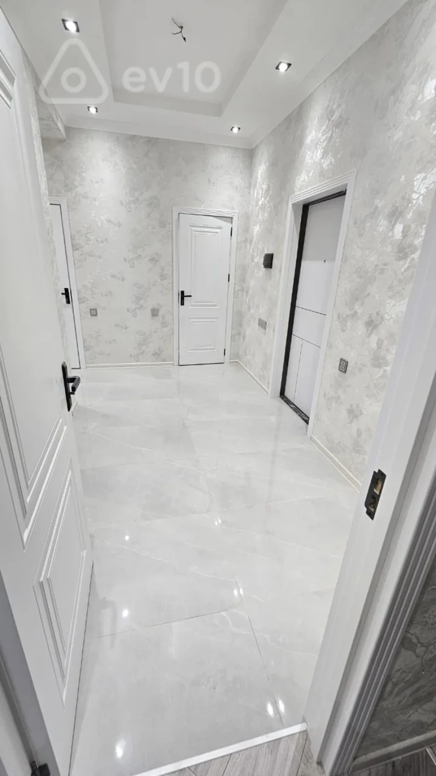 Kirayə verilir 3 otaqlı yeni tikili 82 m²