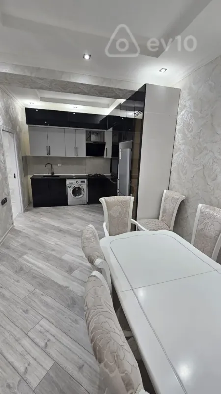 Kirayə verilir 3 otaqlı yeni tikili 82 m²