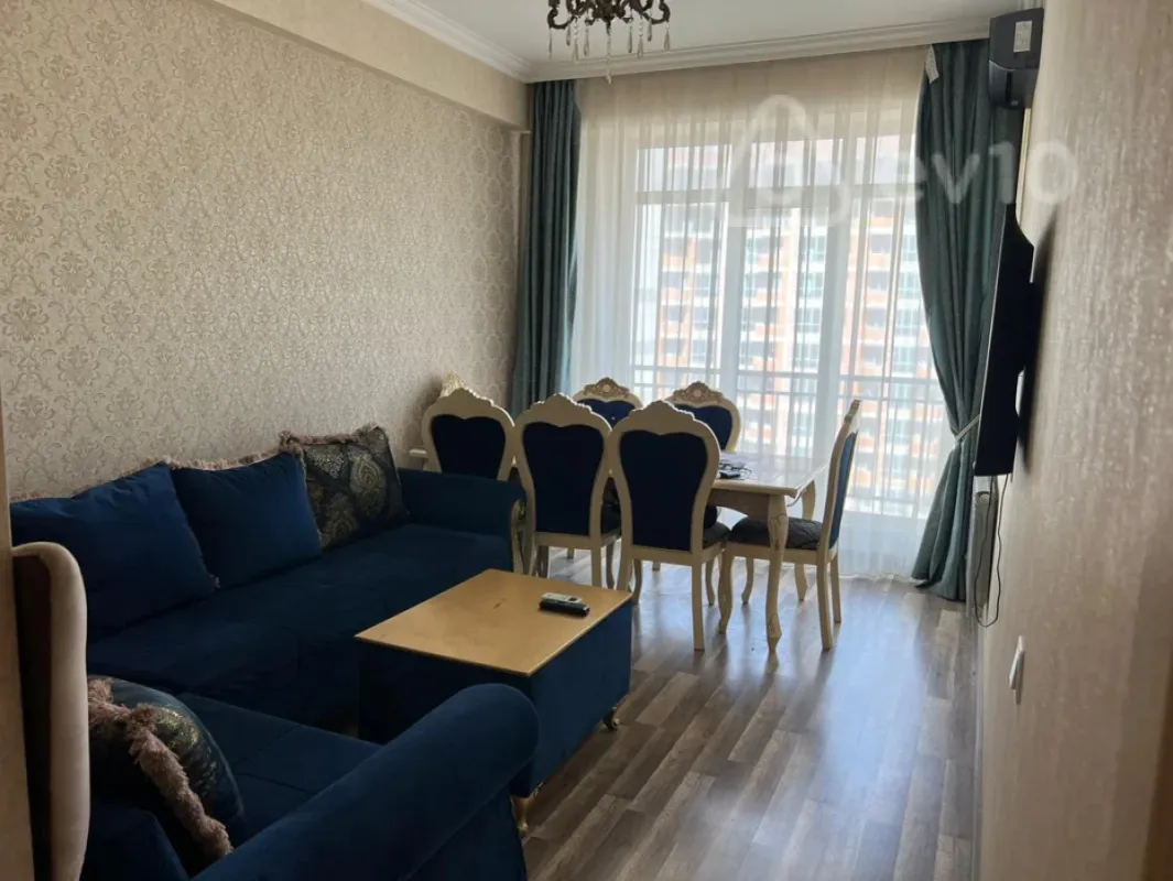 Kirayə verilir 2 otaqlı yeni tikili 60 m²