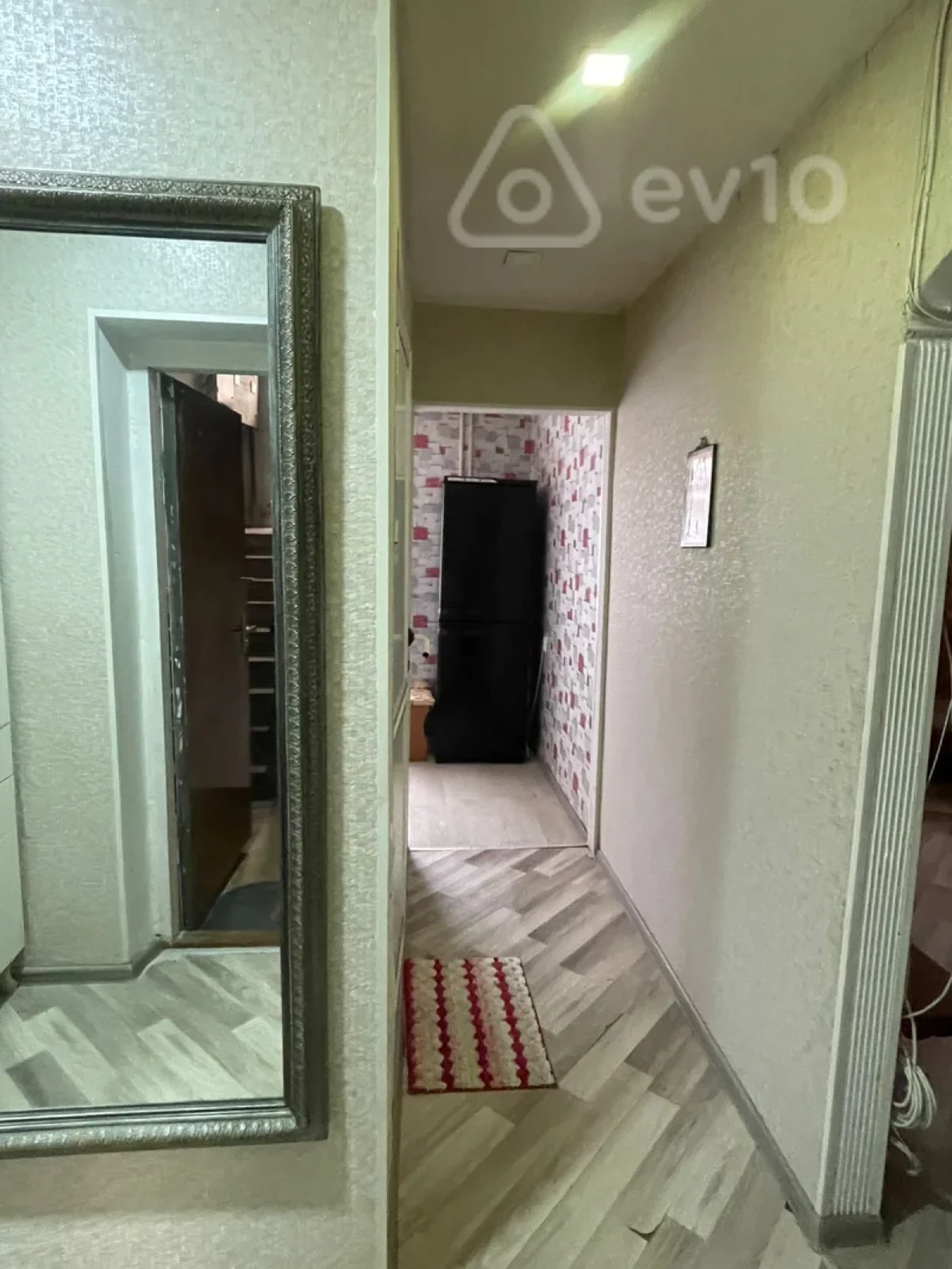 Kirayə verilir 1 otaqlı köhnə tikili 50 m²