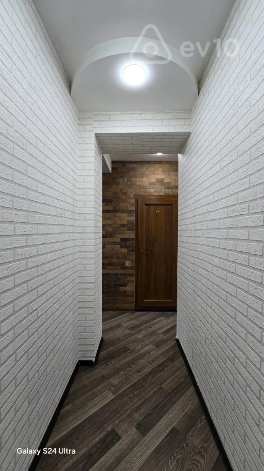 Satılır 2 otaqlı yeni tikili 50 m²