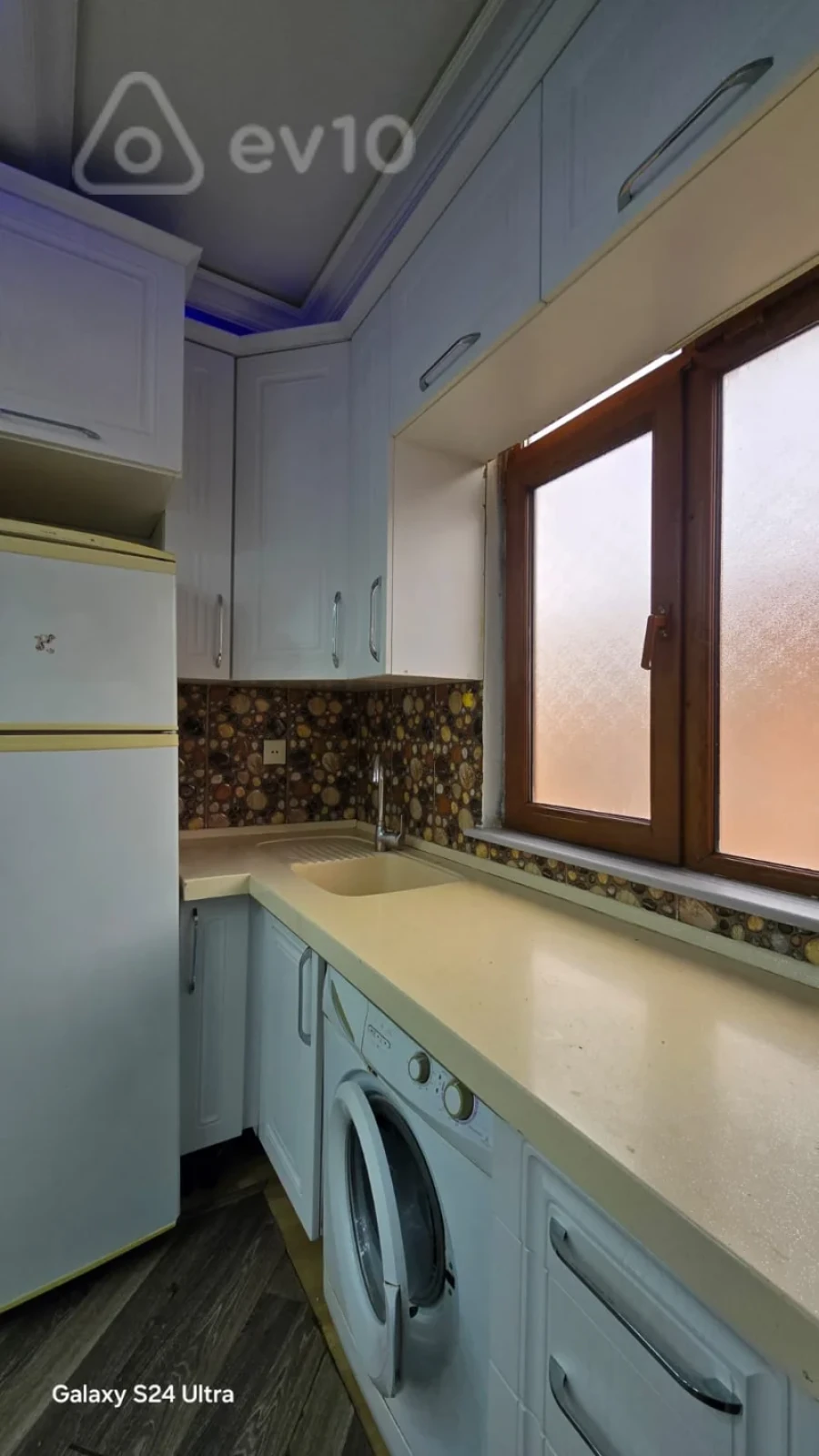 Satılır 2 otaqlı yeni tikili 50 m²