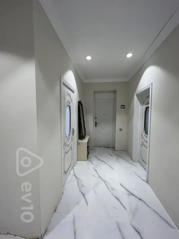 Satılır 3 otaqlı həyət evi 120 m²