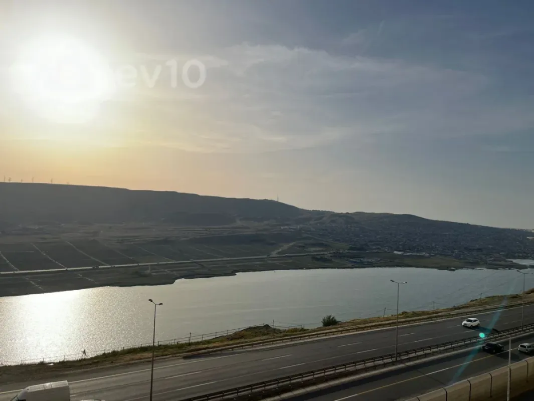 Satılır 3 otaqlı yeni tikili 148 m²