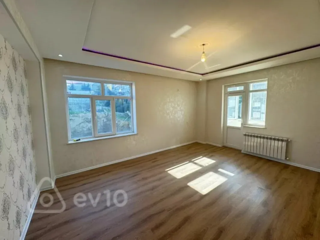 Satılır 3 otaqlı yeni tikili 76 m²