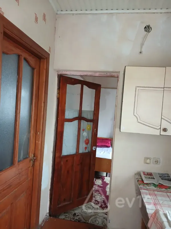 Kirayə verilir 2 otaqlı həyət evi 45 m²