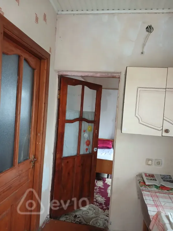 Kirayə verilir 2 otaqlı həyət evi 45 m²