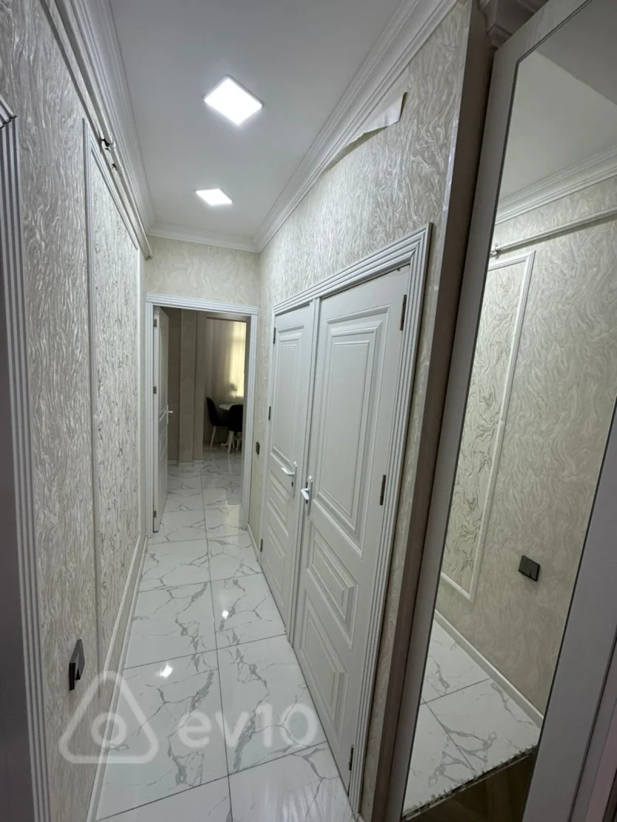 Kirayə verilir 3 otaqlı köhnə tikili 80 m²