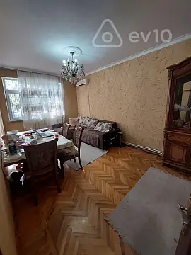 Satılır 3 otaqlı köhnə tikili 65 m² — Bakı, Nəsimi 3 otaq 65.00 m²