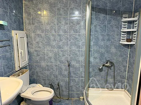 Kirayə verilir 1 otaqlı yeni tikili 60 m²