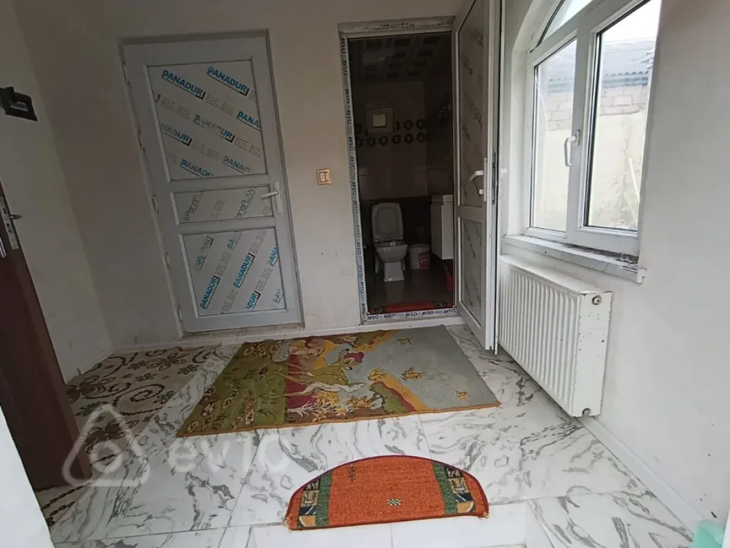 Kirayə verilir 2 otaqlı həyət evi 90 m²