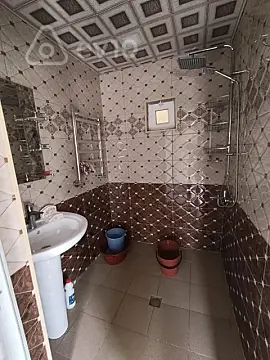 Kirayə verilir 2 otaqlı həyət evi 90 m²