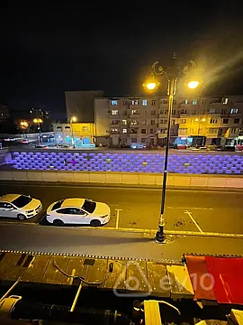 Kirayə verilir 3 otaqlı köhnə tikili 40 m²