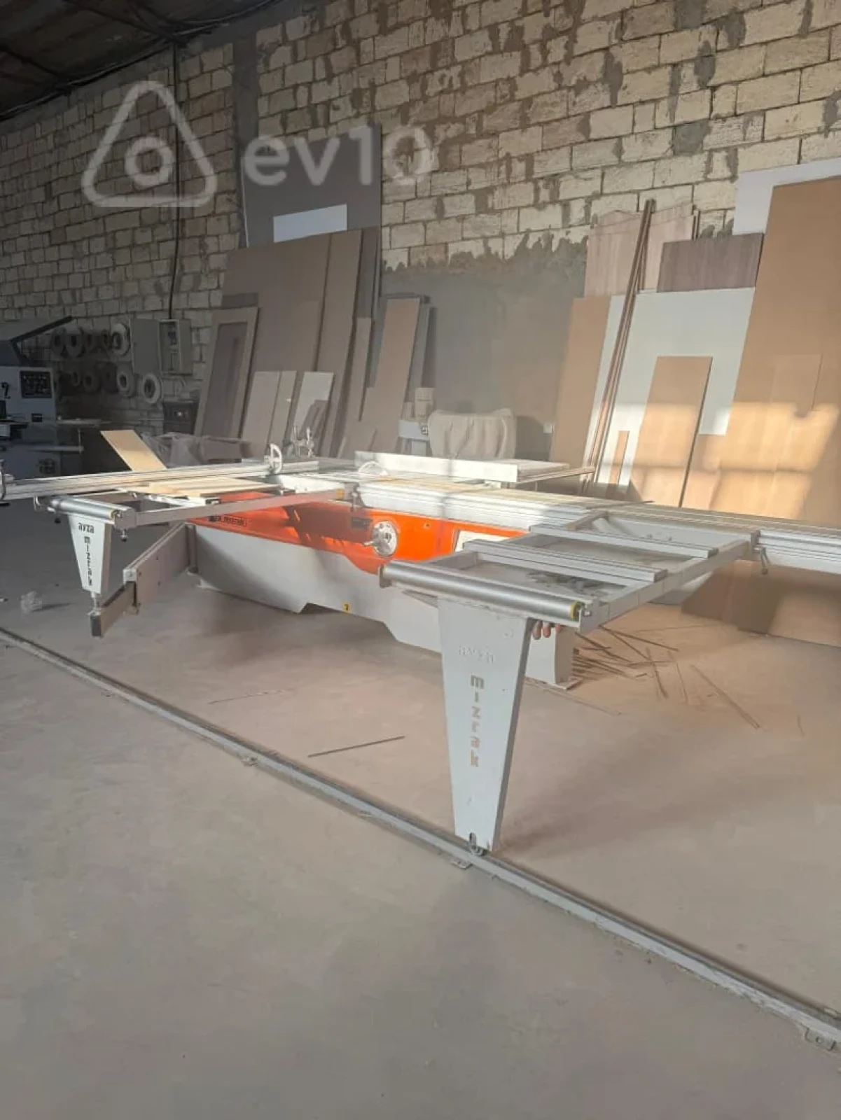 Kirayə verilir mənzil 600 m²