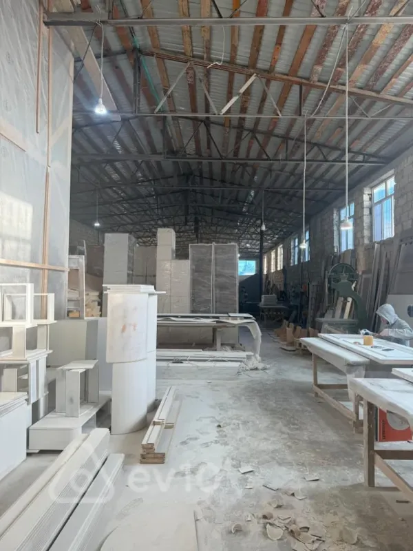 Kirayə verilir mənzil 600 m²