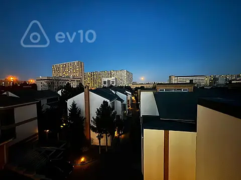 Kirayə verilir 7 otaqlı yeni tikili 360 m²