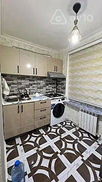 Kirayə verilir 3 otaqlı köhnə tikili 80 m²