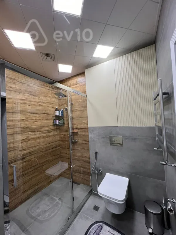 Kirayə verilir 3 otaqlı yeni tikili 100 m²