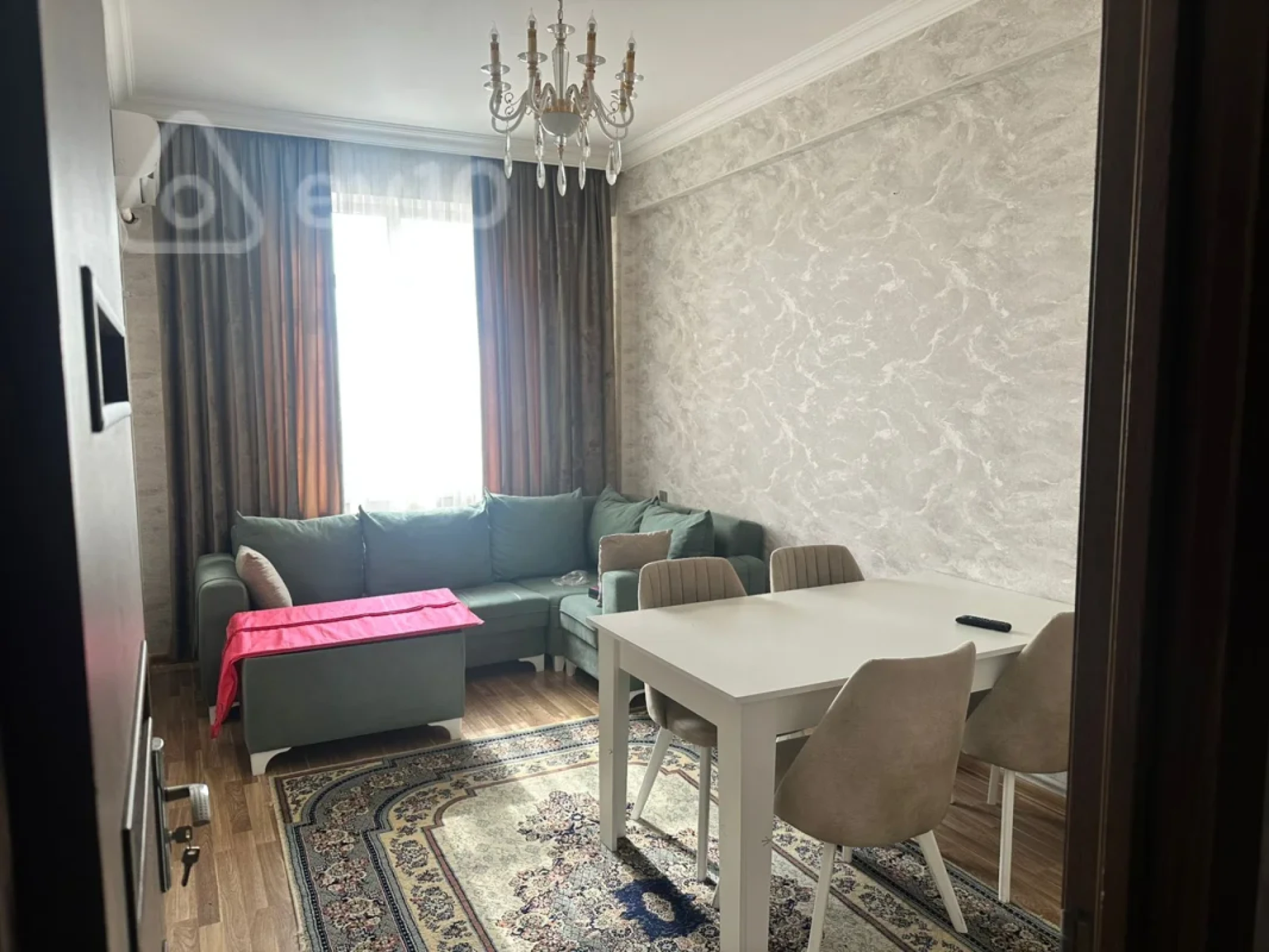 Kirayə verilir 2 otaqlı yeni tikili 60 m²