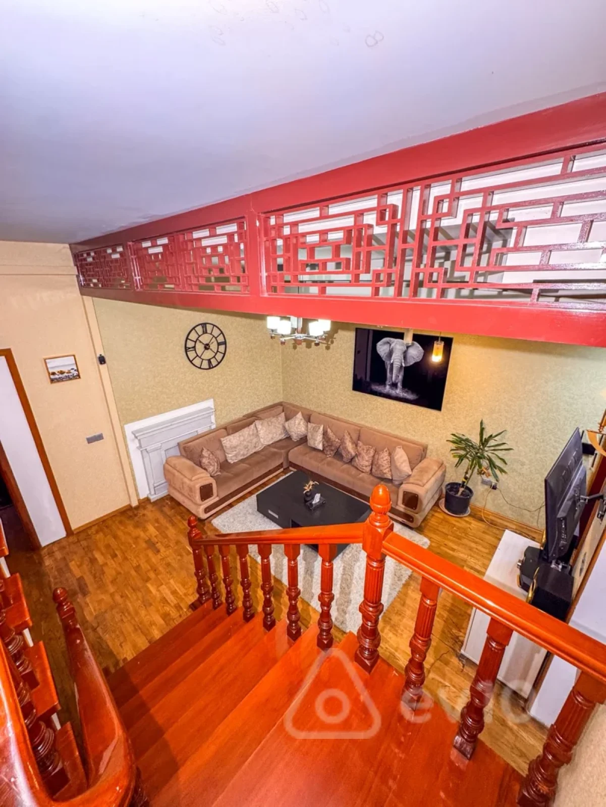 Kirayə verilir 4 otaqlı yeni tikili 200 m²