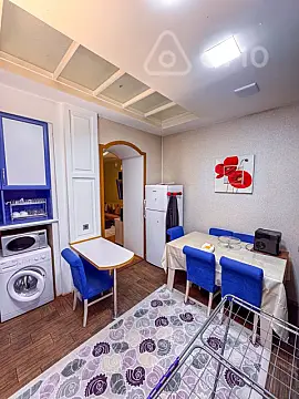 Kirayə verilir 4 otaqlı yeni tikili 200 m²