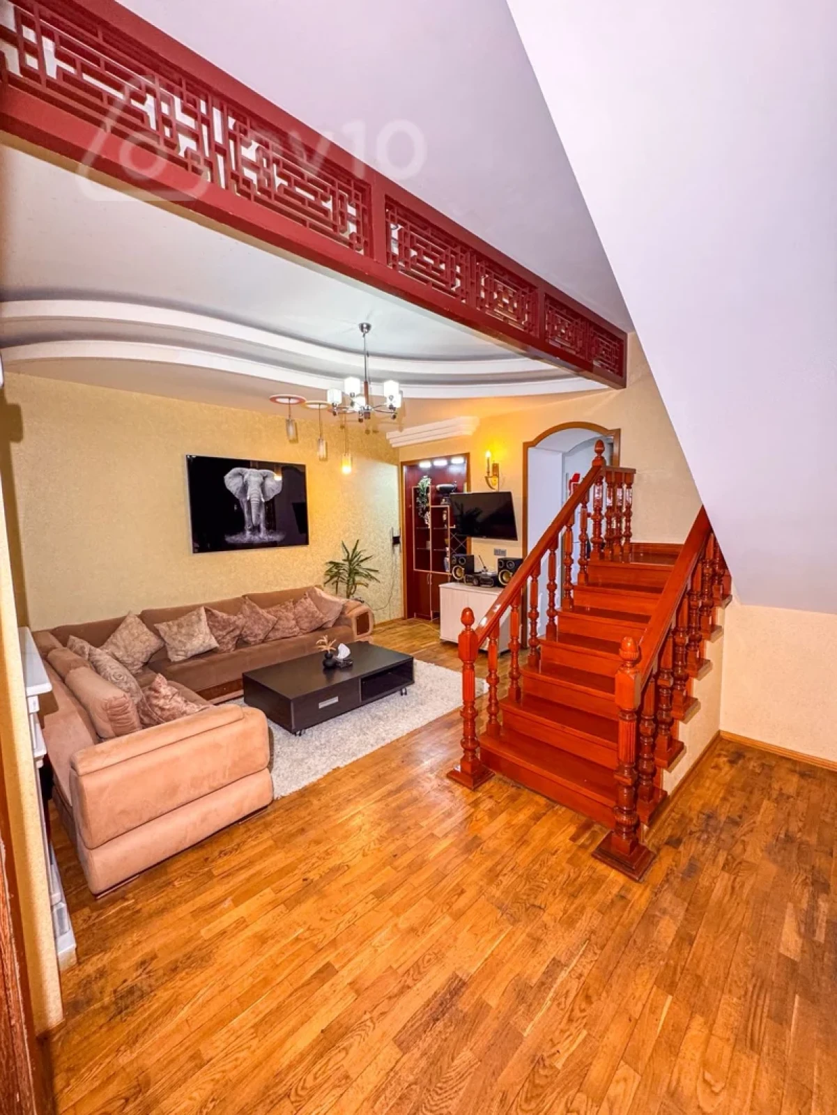 Kirayə verilir 4 otaqlı yeni tikili 200 m²