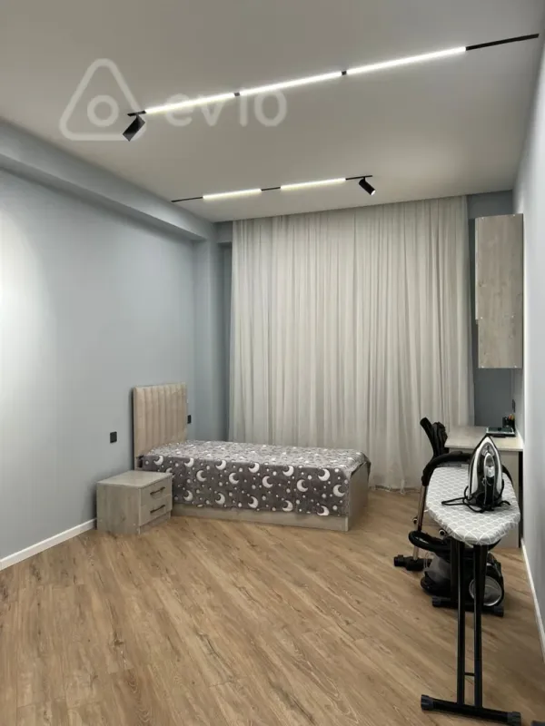 Kirayə verilir 3 otaqlı yeni tikili 100 m²