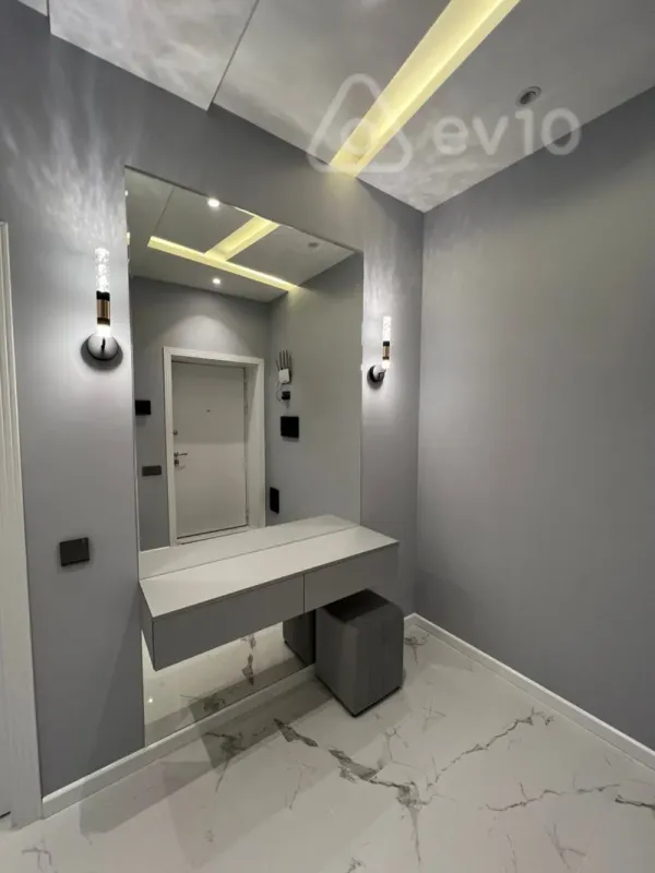 Kirayə verilir 3 otaqlı yeni tikili 100 m²