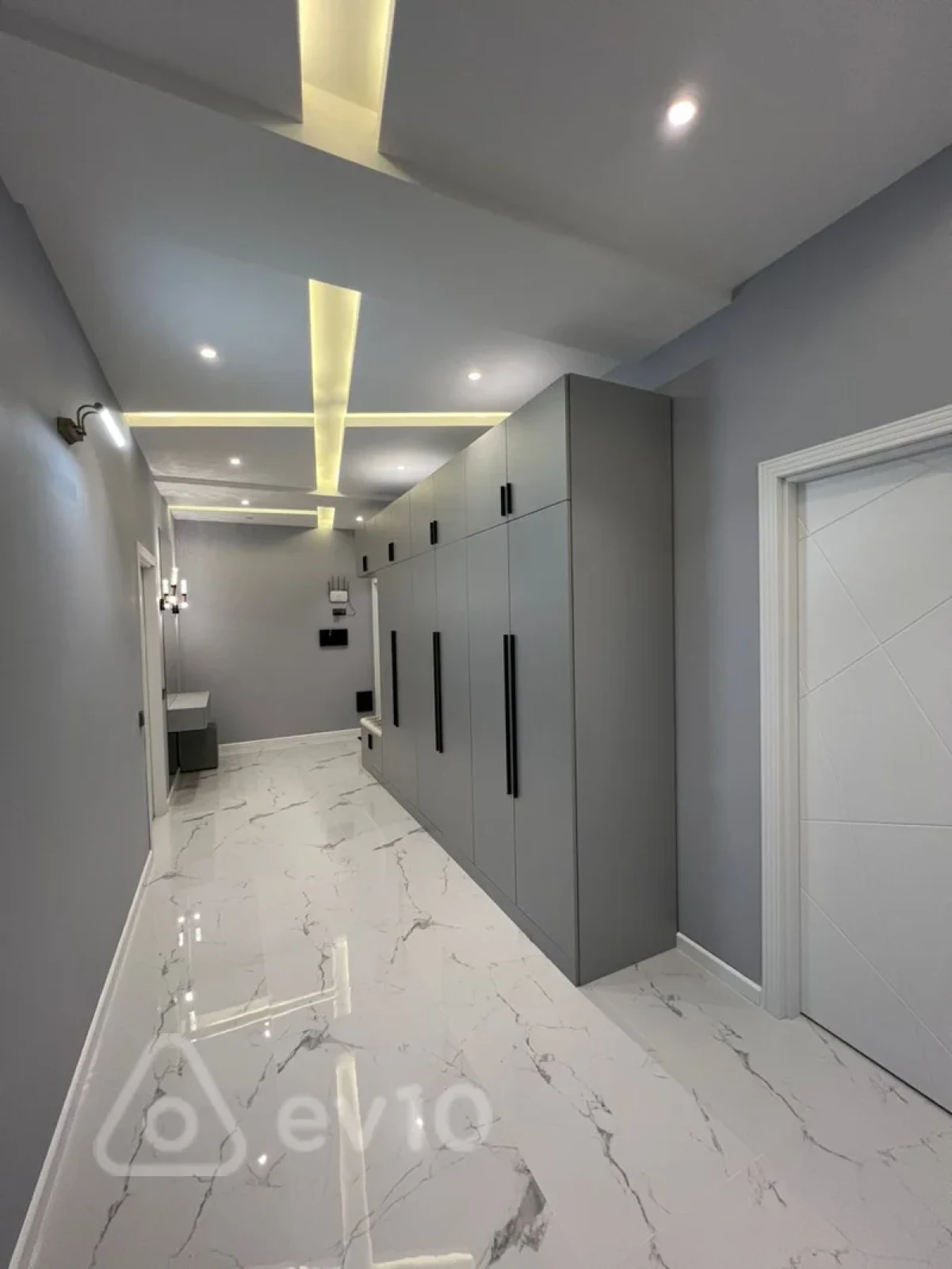 Kirayə verilir 3 otaqlı yeni tikili 100 m²