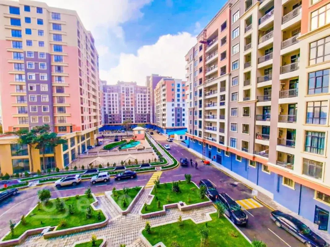 Satılır 3 otaqlı yeni tikili 115 m²