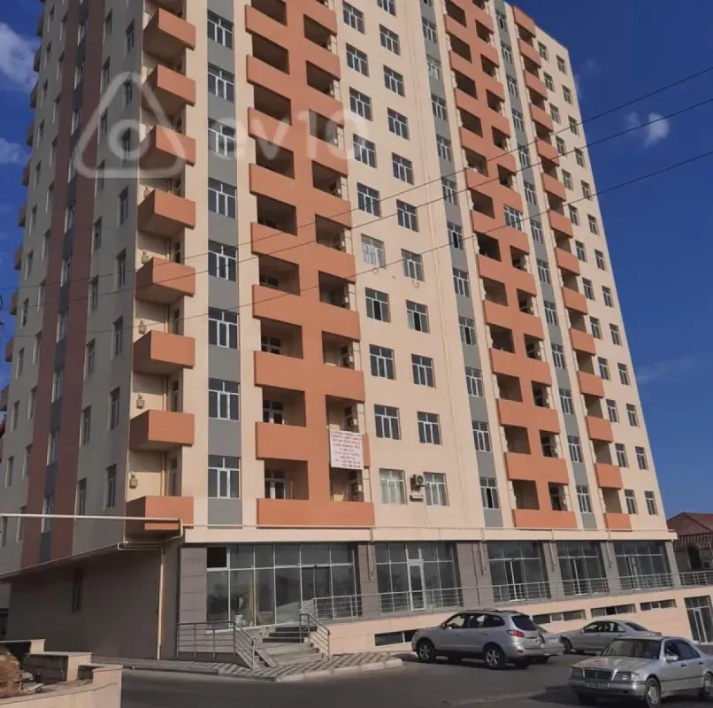 Satılır 3 otaqlı yeni tikili 75 m²