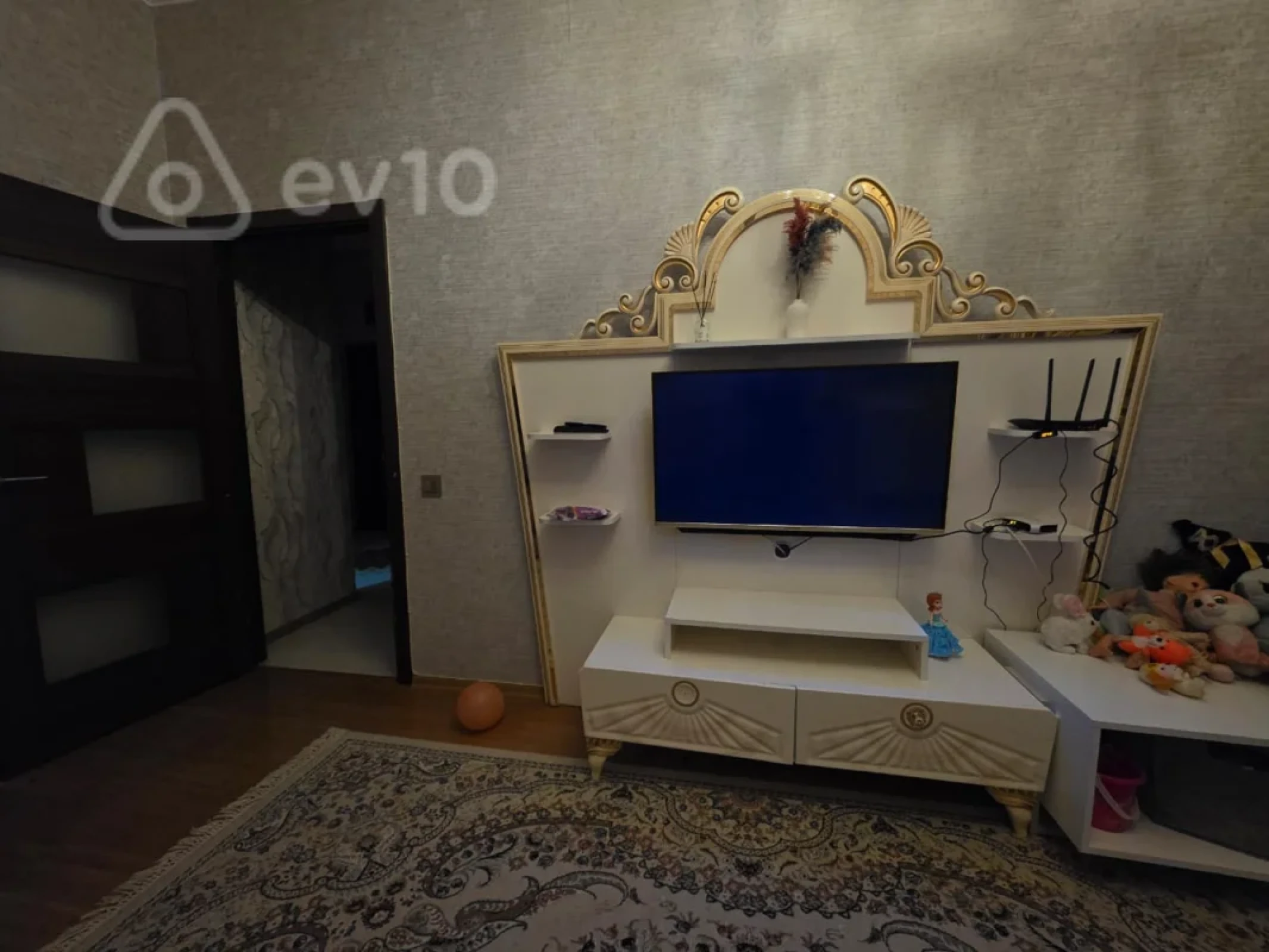 Kirayə verilir 3 otaqlı yeni tikili 100 m²