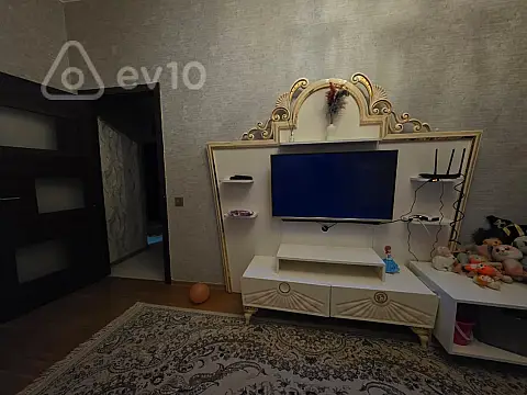 Kirayə verilir 3 otaqlı yeni tikili 100 m²