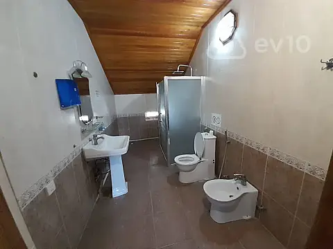 Kirayə verilir mənzil 735 m²
