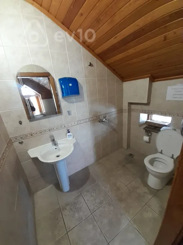 Kirayə verilir mənzil 735 m²