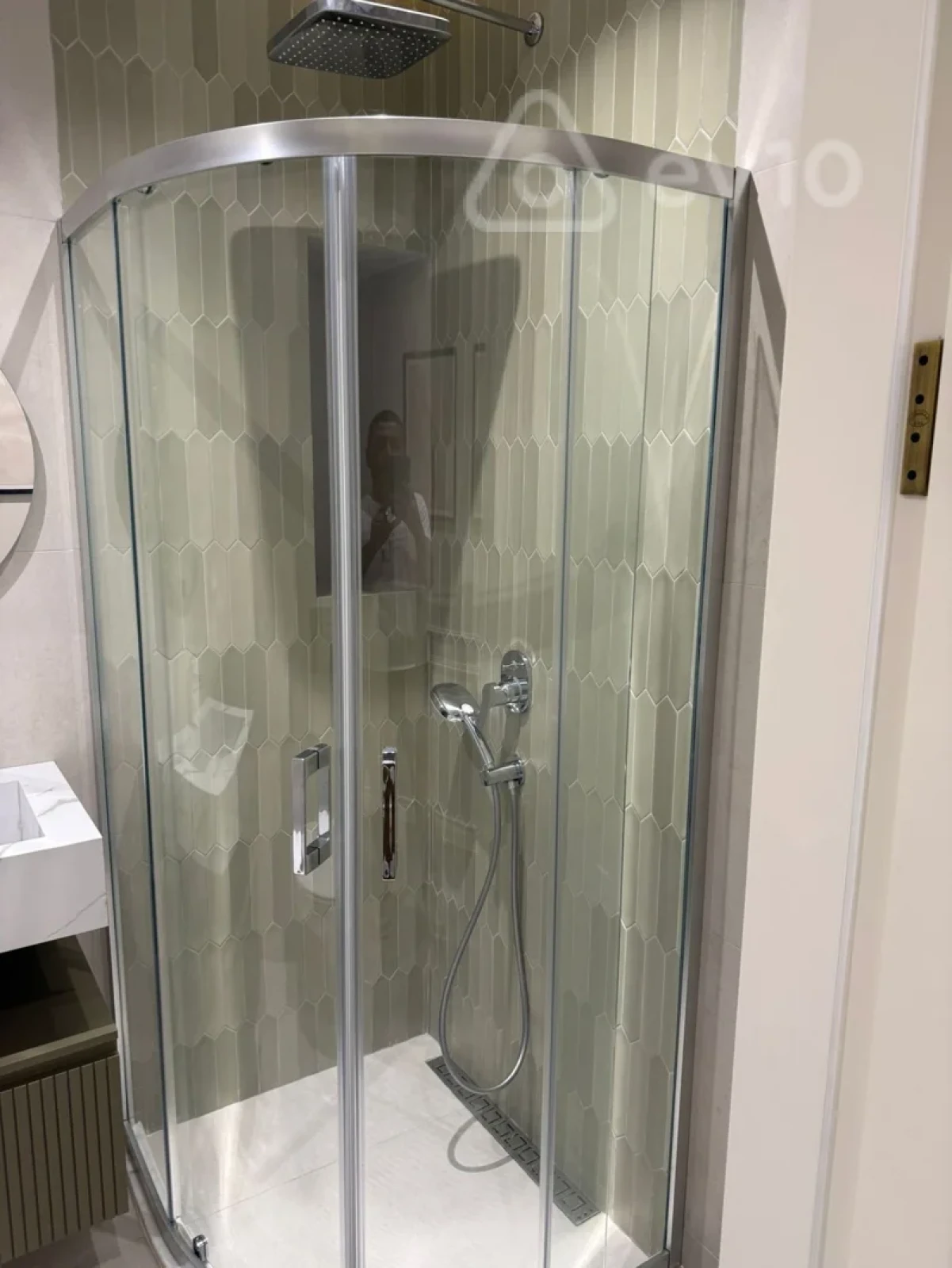 Satılır 2 otaqlı yeni tikili 68 m²