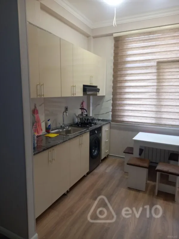 Kirayə verilir 2 otaqlı yeni tikili 85 m²