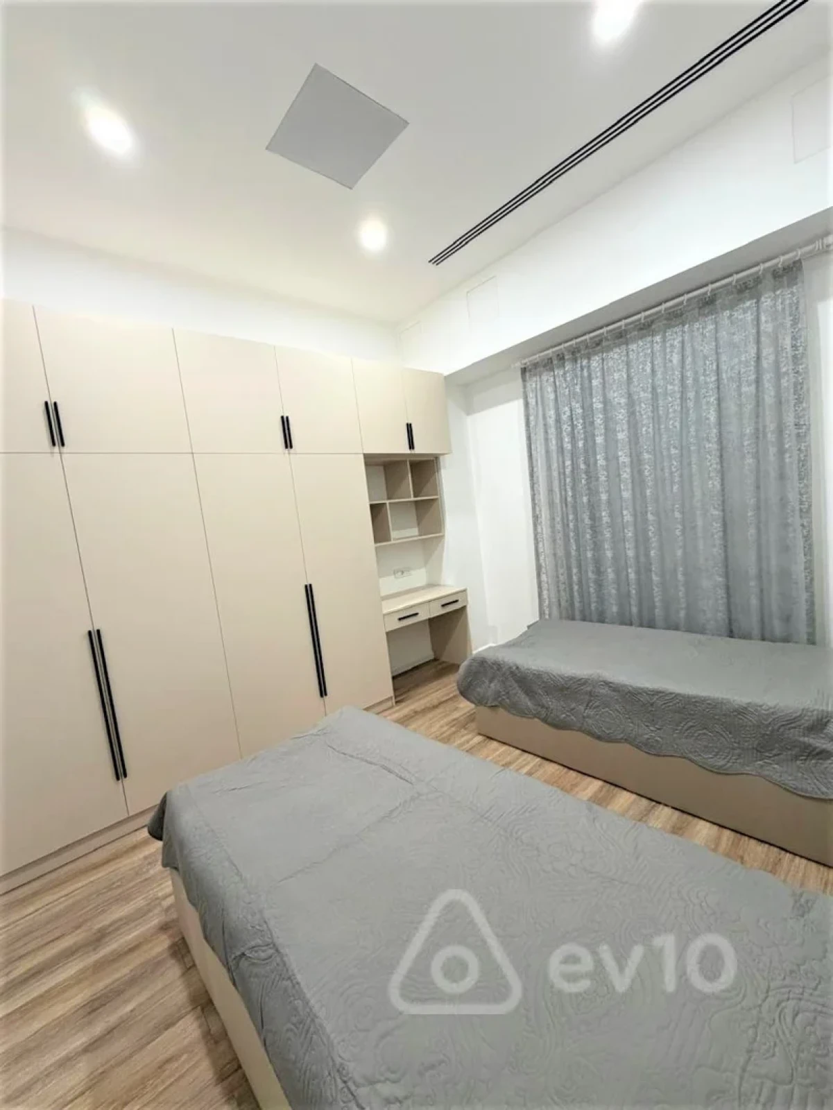 Kirayə verilir 3 otaqlı yeni tikili 100 m²