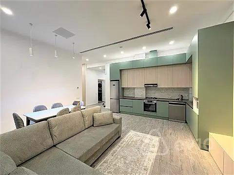 Kirayə verilir 3 otaqlı yeni tikili 100 m²